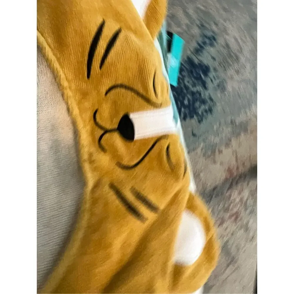 NWOT Marmalade Hooded Bath Towel